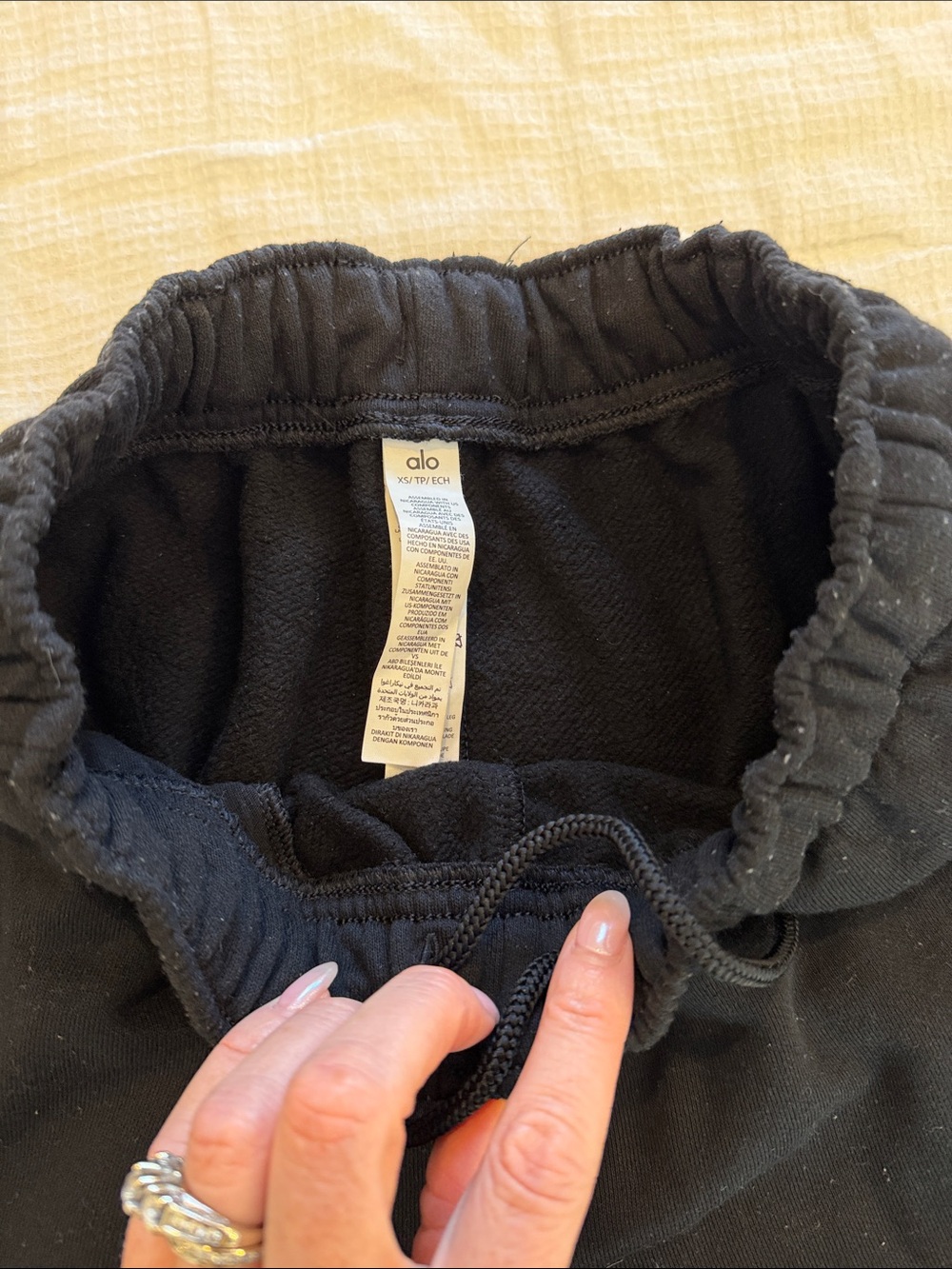 Alo Accoladr Black Drawstring Sweatpants - Picture 9 of 12